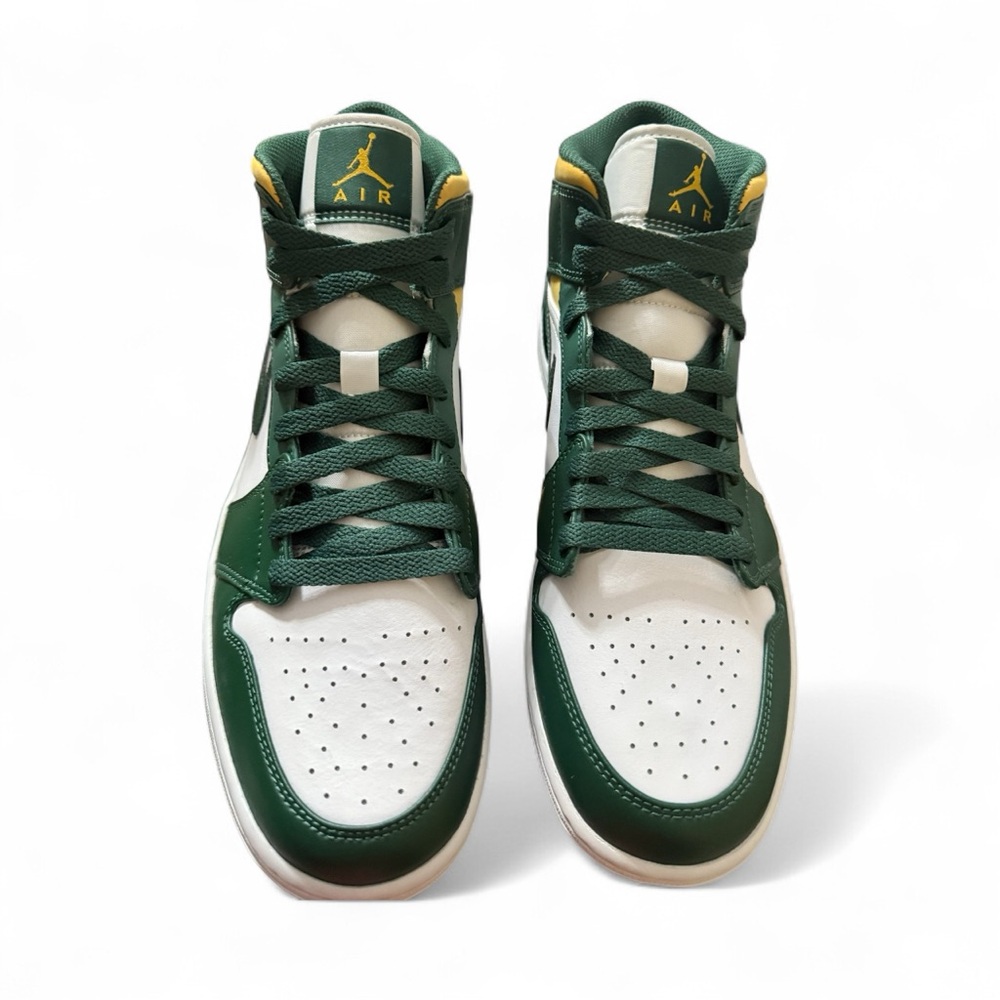 Nike Jordan Mens Air 1Mid